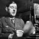 Charles De Gaulle s'adressant aux Français à Radio Londres